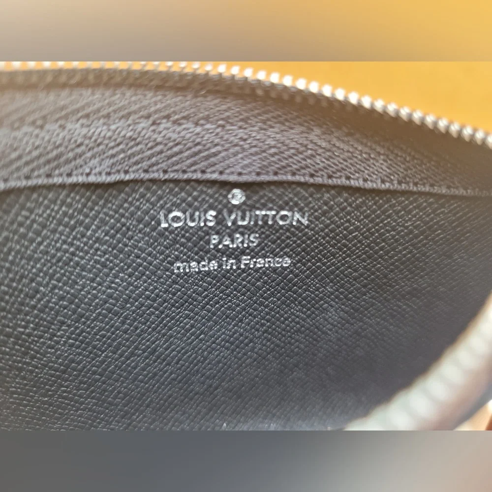 Graphite Key Cles/Pouch - Picture 10 of 12